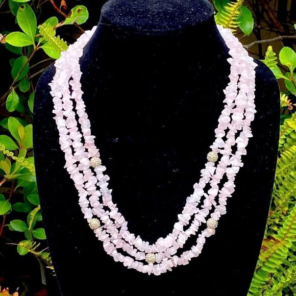 NWOT St. John Pink Three Strand Rose Quartz Beaded Necklace w/Crystals Designer - Picture 9 of 9